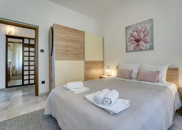 Apartment Lilly 2 By Interhome *