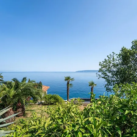 Lilly 2 By Interhome アパート ロヴラン