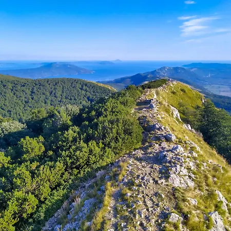 Lilly 2 By Interhome *