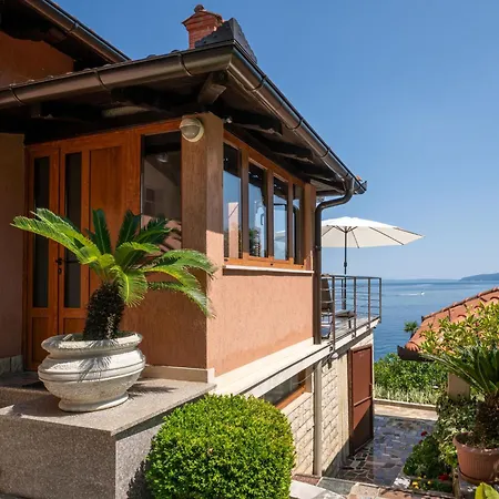 アパート Lilly 2 By Interhome ロヴラン