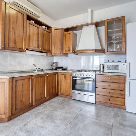 Lilly 2 By Interhome *