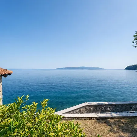 Lilly 2 By Interhome *