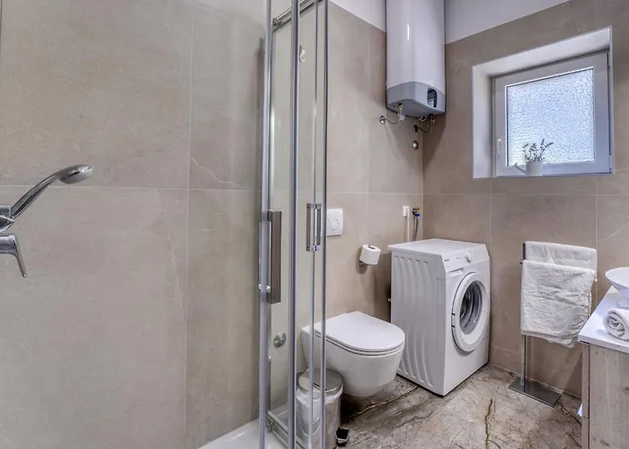 Lilly 2 By Interhome *