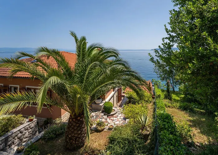 Lilly 2 By Interhome *