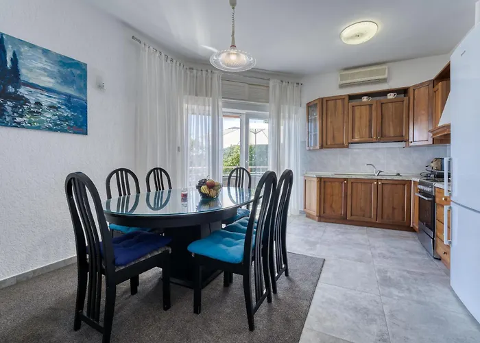 Apartman Lilly 2 By Interhome